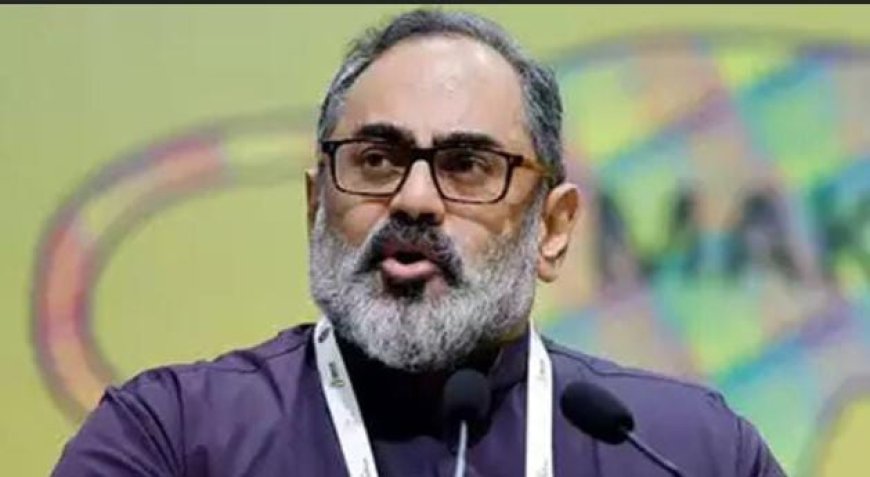 ആശയകുഴപ്പത്തില്‍? മാധ്യമങ്ങളെ അഭിമുഖീകരിക്കാതെ മാറി നിന്ന് രാജീവ് ചന്ദ്രശേഖര്‍
