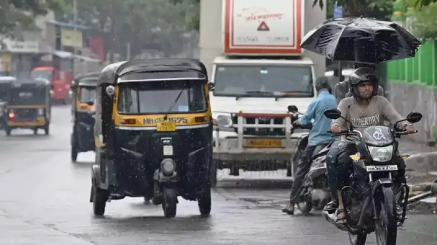 കരുതിയിരിക്കണം, സംസ്ഥാനമെമ്പാടും അതിതീവ്ര മഴ; അഞ്ച് ജില്ലകളിൽ റെഡ് അലേർട്ട്, ഒൻപതിടത്ത് ഓറഞ്ച് അലേർട്ട്