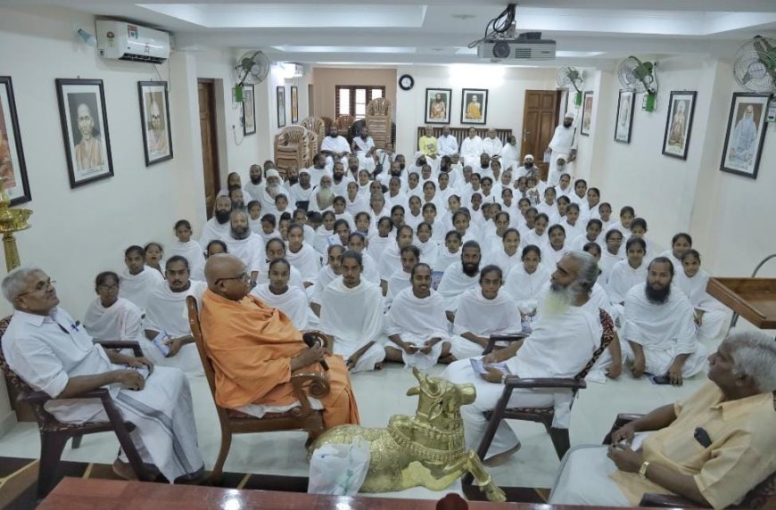 നവീനമായ ആശയങ്ങൾ ലോകത്തിന് സംഭാവന നൽകിയ പുണ്യാത്മാവാണ് ശ്രീനാരായണ ഗുരുദേവൻ : സ്വാമി സച്ചിദാനന്ദ