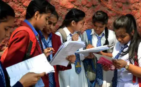 Plus One Allotment 2025: രണ്ടാമത്തെ അലോട്ട്‌മെന്റ് ജൂൺ 10, 11 തീയതികളിൽ; മെറിറ്റ് ക്വാട്ടയിൽ അലോട്ട്‌മെന്റ്‌ നൽകിയത് 2,49,540 വിദ്യാർഥികൾക്ക്