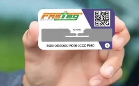 *ഇനി 3,000 രൂപ മാത്രം, ഒരു വർഷം ടോൾഫ്രീ യാത്ര; പുതിയ ഫാസ്റ്റ് ടാഗ് പ്രഖ്യാപിച്ച് നിതിൻ ഗഡ്കരി*