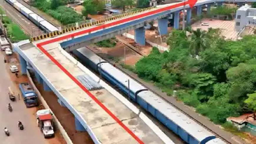 മേൽപാലത്തിൽ 90 ഡിഗ്രി വളവ്; പൊതുമരാമത്തിലെ ഏഴ് എഞ്ചിനീയർമാർക്ക് സസ്പെൻഷൻ; നിർമാണ ഏജൻസി കരിമ്പട്ടികയിൽ