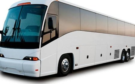 കർണാടകയിൽ എല്ലാ ബസ്സുകളിലും എമർജൻസി എക്സിറ്റ് വാതിലുകൾ നിർബന്ധം