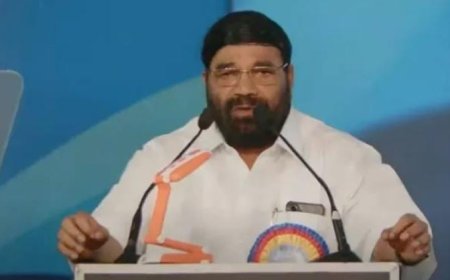 ശബരിമലയിലെ തിരക്ക് നിയന്ത്രണത്തിൽ ഉദ്യോഗസ്ഥ യോഗം വിളിക്കാൻ ദേവസ്വം മന്ത്രിക്ക് അനുമതിയില്ല. മാധ്യമങ്ങളോട് സംസാരിക്കുന്നതിനും മന്ത്രിക്ക് വിലക്ക്.സർക്കാരിന് വൻ തിരിച്ചടി