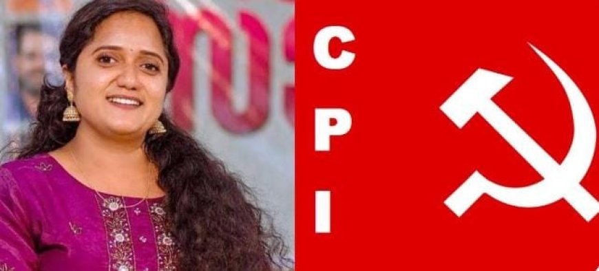 നേതൃത്വത്തിലുള്ള വിശ്വാസം നഷ്ടപ്പെട്ടു,ഒട്ടനവധി പരാതി നൽകിയെങ്കിലും നടപടിയില്ല;സിപിഐ വിട്ട് ശ്രീനാദേവികുഞ്ഞമ്മ