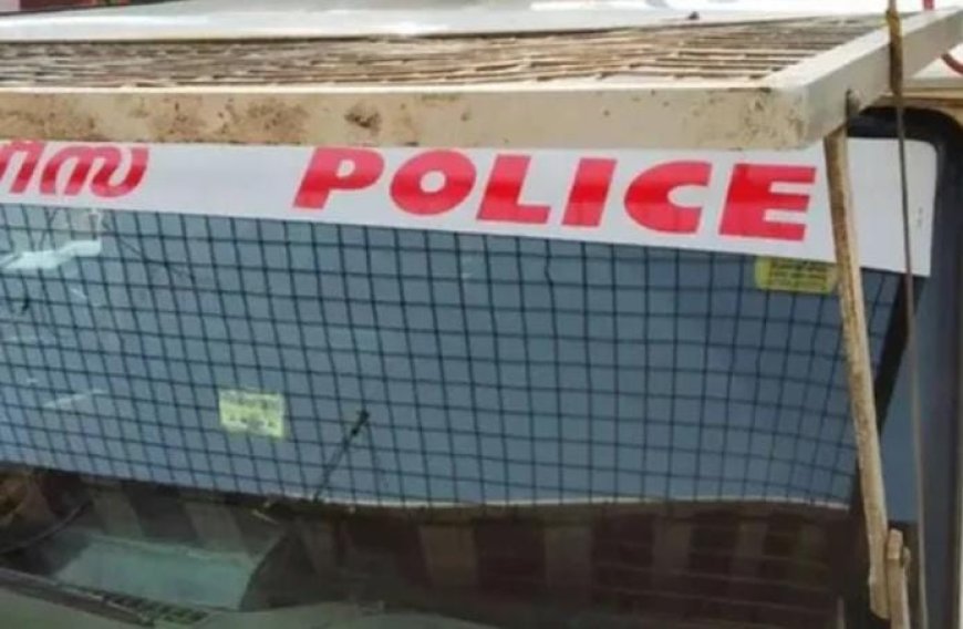 ദേശീയപാതയിലൂടെ കടന്നുപോയ ലോറി ഡ്രൈവർ വണ്ടി നിർത്തി ഇറങ്ങിയപ്പോൾ. കുറ്റിക്കാട്ടിൽ മനുഷ്യന്റെതെന്ന് തോന്നിക്കുന്ന മൃതദേഹാവശിഷ്ടം കണ്ടെത്തി. പൊലീസ് അന്വേഷണം ആരംഭിച്ചു