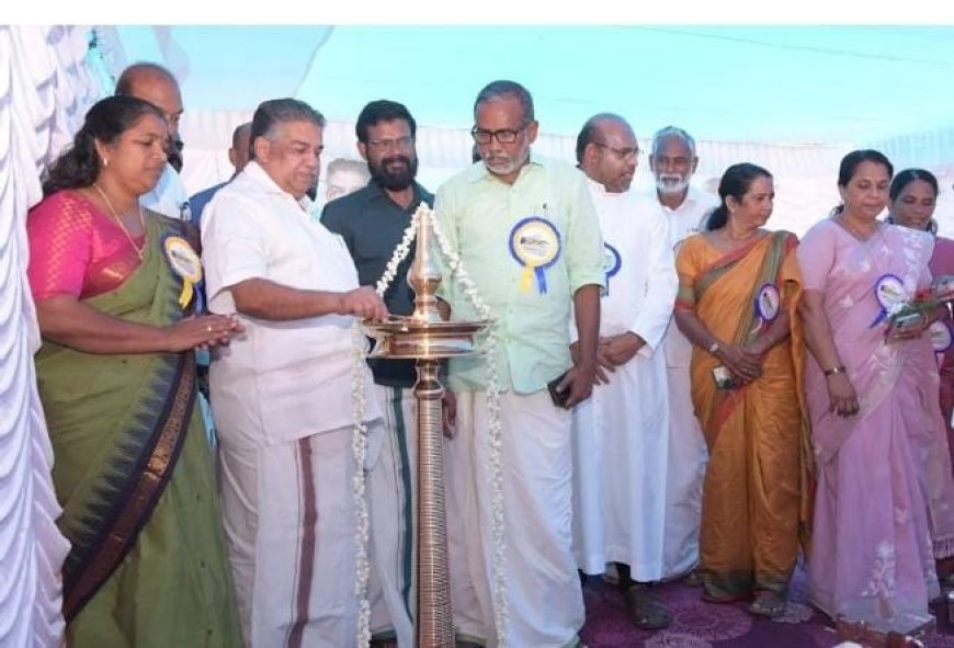 അർത്തുങ്കൽ ഹാർബർ; മൂന്നാംഘട്ട പുലിമുട്ടുകളുടെയും മറ്റ് അനുബന്ധ പ്രവർത്തികളുടെയും നിർമ്മാണം തുടങ്ങി. മന്ത്രി സജി ചെറിയാൻ നിർമ്മാണോദ്ഘാടനം നിർവ്വഹിച്ചു