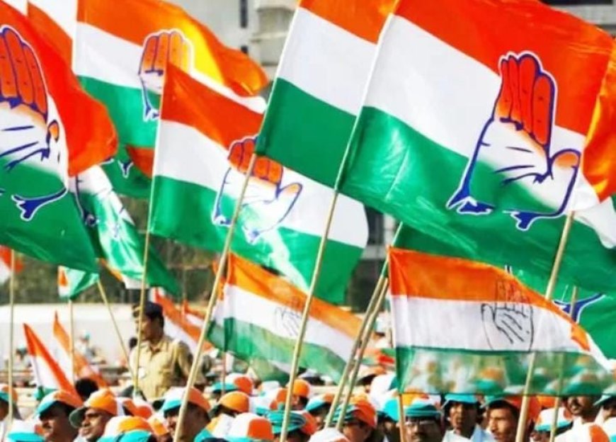 മുണ്ടക്കയത്ത് കോൺഗ്രസ് കോർ കമ്മറ്റിക്കിടെ സ്ഥാനാർത്ഥി മോഹികൾ തമ്മിലടിച്ചു ! മുൻ ബ്ലോക്ക് കമ്മറ്റി പ്രസിഡന്റിന്റെ മുഖത്തടിച്ച് മുൻ മണ്ഡലം പ്രസിഡന്റ്. കണ്ണാടി തല്ലിപ്പൊട്ടിച്ച് മുതിർന്ന നേതാവും !