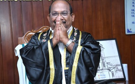 *കൊല്ലം കോര്‍പറേഷന്‍ മേയറായി എ കെ ഹഫീസ് ചുമതലയേറ്റു;*