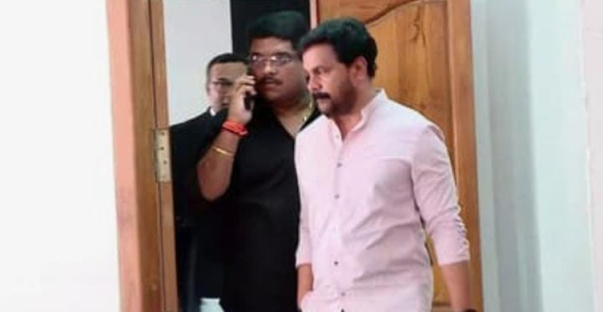 കാവ്യയുമായി ബന്ധമുണ്ടെന്ന കാര്യം അറിഞ്ഞ മഞ്ജുവിനോട് തിരുത്തിപ്പറയണമെന്ന് ദിലീപ് ആവശ്യപ്പെട്ടു'; നടിയുടെ മൊഴി വിശ്വാസയോഗ്യമല്ലെന്ന് കോടതി