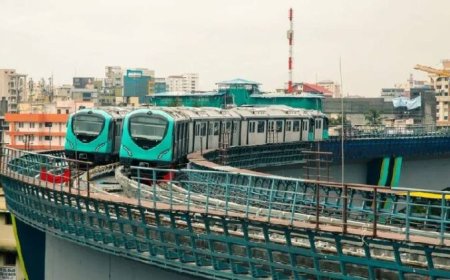 പുതുവര്‍ഷത്തില്‍ റെക്കോർഡ് നേട്ടവുമായി കൊച്ചി മെട്രോ; 1.61 ലക്ഷത്തിലേറെ യാത്രക്കാർ, വരുമാനത്തിലും റെക്കോർഡ്