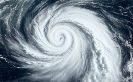 ചക്രവാതച്ചുഴി; സംസ്ഥാനത്ത് വീണ്ടും മഴ വരുന്നു, രണ്ടു ജില്ലകളില്‍ യെല്ലോ അലര്‍ട്ട്*