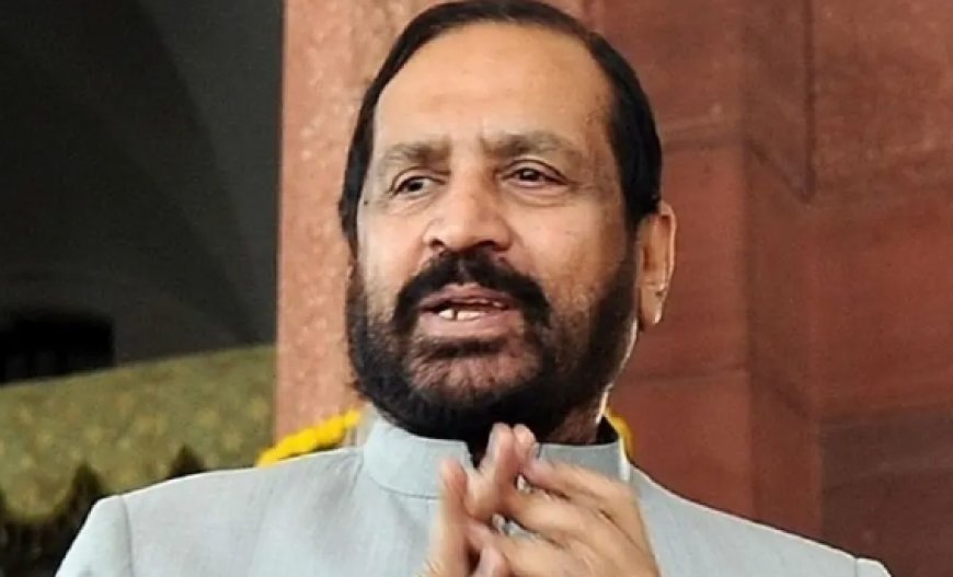 മു​ൻ കേ​ന്ദ്ര​മ​ന്ത്രി​സു​രേ​ഷ് ക​ൽ​മാ​ഡി അ​ന്ത​രി​ച്ചു*