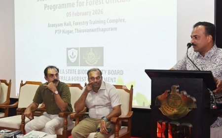 ജൈവവൈവിധ്യ സംരക്ഷണത്തിന് ശക്തമായ മുന്നേറ്റം: വനംവകുപ്പ് ഉദ്യോഗസ്ഥർക്ക് സംസ്ഥാന ജൈവവൈവിധ്യ ബോർഡ് പരിശീലനം നൽകി*