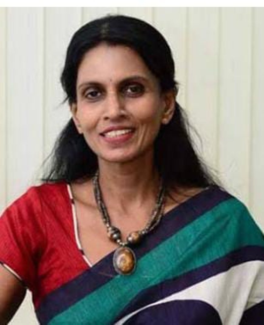 മുൻ കേരള ഡിജിപിയും തിരുവനന്തപുരം കോർപറേഷൻ കൗൺസിലറുമായ ശ്രീലേഖക്കെതിരെ FIR