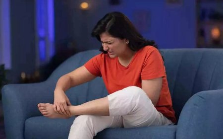 ഉറക്കം കെടുത്തുന്ന കാൽവേദന; എന്താണ് റെസ്റ്റ്‌ലെസ്സ് ലഗ് സിൻഡ്രോം?*