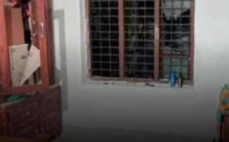 കൊല്ലത്ത് മാരകായുധങ്ങളുമായെത്തിയ അക്രമി സംഘം വീട് അടിച്ചു തകർത്തു