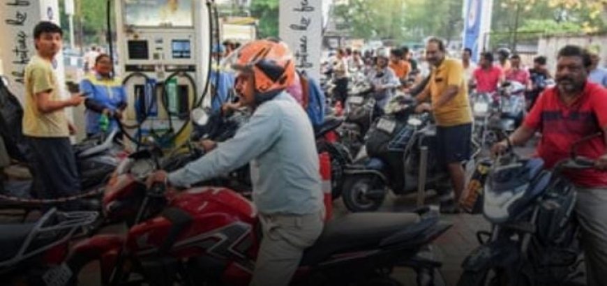 ഒറ്റയടിക്ക് കേന്ദ്രത്തിന് നഷ്‌ടമാവുക 1.55 ലക്ഷം കോടി; എണ്ണക്കമ്പനികൾ കൊള്ളലാഭം കൊയ്യാതിരിക്കാൻ ഇന്ധന കയറ്റുമതിക്ക് വിൻഡ്‌ഫാൾ ടാക്‌സ്