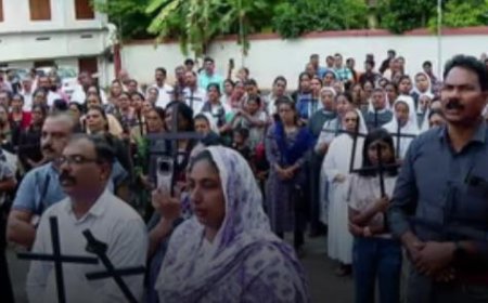 ഇന്ന് ദുഃഖ വെള്ളി: ക്രിസ്തുവിന്റെ പീഡാനുഭവത്തിന്റെയും കുരിശുമരണത്തിന്റെയും ഓർമ പുതുക്കൽ, വിവിധ ദേവാലയങ്ങളിൽ ശുശ്രൂഷകൾ