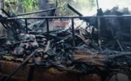 കോട്ടക്കലില്‍ മൂന്ന് വീടുകളുടെ വിറകുപുരകള്‍ക്ക് തീയിട്ടു, വീടുകളിലേക്ക് തീ പടർന്നു; പിന്നിൽ സാമൂഹ്യവിരുദ്ധരെന്ന് പരാതി