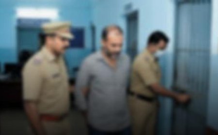 തൊളിക്കോട് കെ.എസ്.ഇ.ബി ഓഫീസിലെ ക്യാഷർ സക്കീർ ഹുസൈൻ, പിരിച്ച 1.37 ലക്ഷം മുക്കി, കേസായതോടെ മുങ്ങി; ഒളിവിലായിരുന്ന പ്രതി പിടിയിൽ