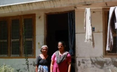 മുൻ സർക്കാരിന്റെ നിർദ്ദേശം അവ​ഗണിച്ച് ജപ്തി ഭീഷണി; ഉഴമലയ്ക്കലിൽ നിർധന കുടുംബം ആത്മഹത്യയുടെ വക്കിൽ