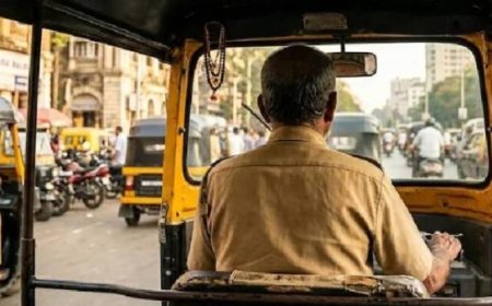 150 രൂപയ്ക്ക് പകരം യാത്രക്കാരൻ അബദ്ധത്തിൽ അക്കൗണ്ടിലേക്ക് അയച്ചത് 15,682 രൂപ; തിരികെ നൽകി ഓട്ടോ ഡ്രൈവർ